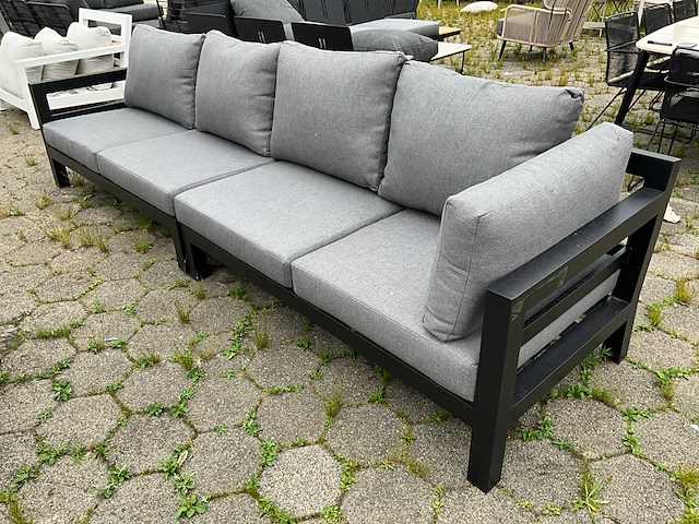 Yoi - midori - garden bench - afbeelding 1 van  8