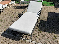 Yoi - sunbeds - afbeelding 1 van  5