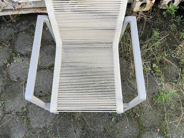Yoi - tuinstoel - afbeelding 5 van  8