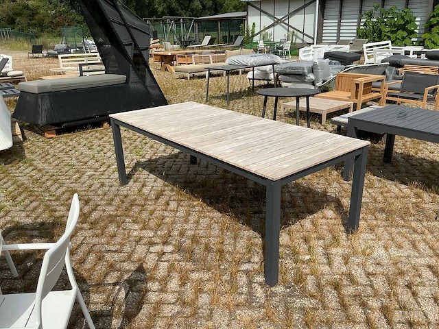 Yoi - tuintafel - afbeelding 3 van  9