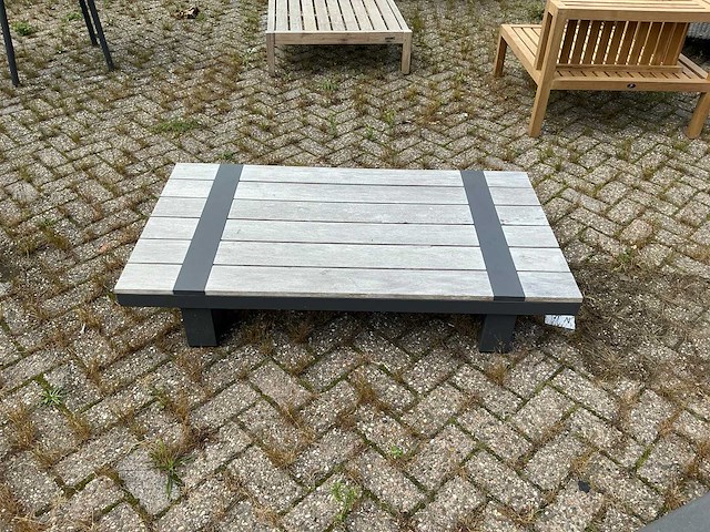 Yoi - tuintafel - afbeelding 2 van  9