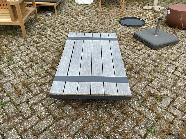Yoi - tuintafel - afbeelding 4 van  9