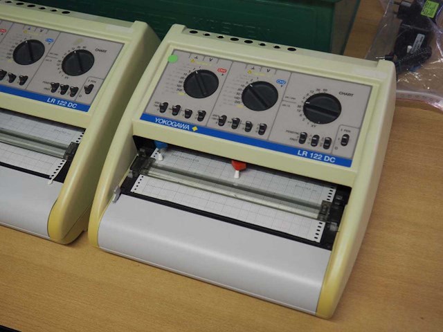 Yokogawa - lr 122 dc y-t - penrecorder (2x) - afbeelding 2 van  4