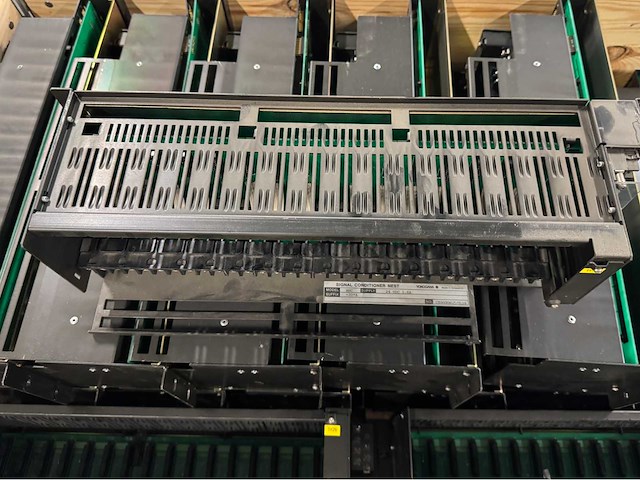 Yokogawa - signal conditioner - afbeelding 6 van  6