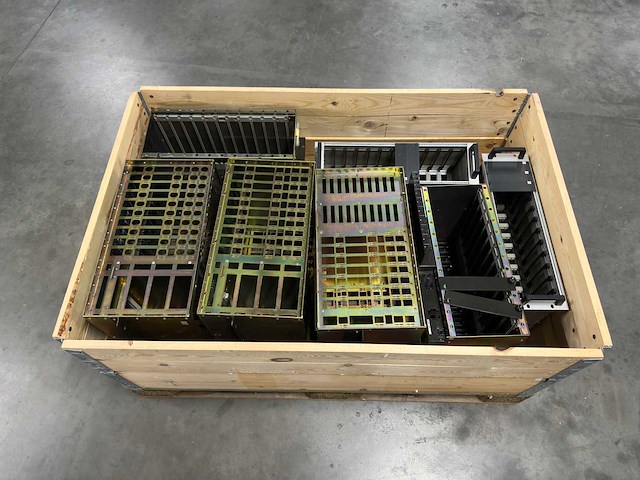 Yokogawa / mix - partij met diverse industriële rack-/chassisdelen - afbeelding 5 van  6