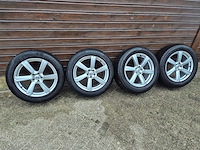 Yokohama bluearth winterv905, volvo xc90 autoband met velg(4x) - afbeelding 1 van  7