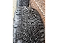 Yokohama bluearth winterv905, volvo xc90 autoband met velg(4x) - afbeelding 7 van  7