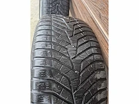 Yokohama bluearth winterv905, volvo xc90 autoband met velg(4x) - afbeelding 7 van  7