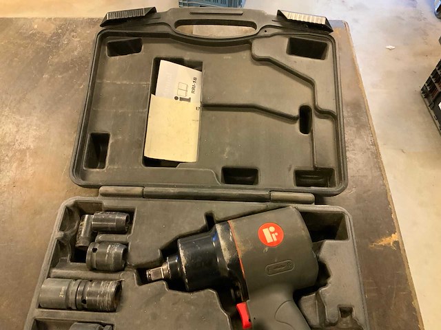 Yokota rri-18 pneumatische slagmoersleutel set - afbeelding 3 van  5