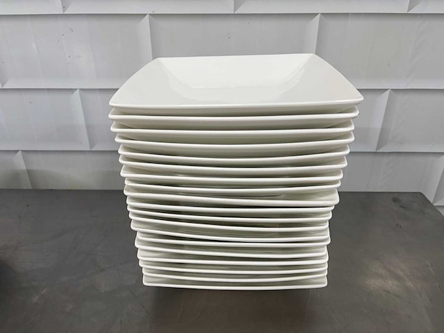 Yong - porselein bord (18x) - afbeelding 1 van  5