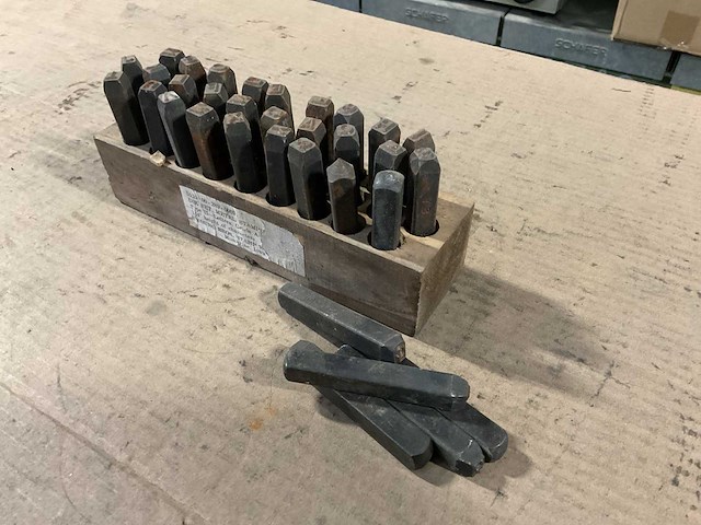 Young bros slagletter set - afbeelding 4 van  4