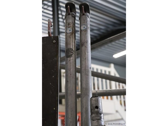 Youngman hi-way mobiele rolsteiger - afbeelding 11 van  15