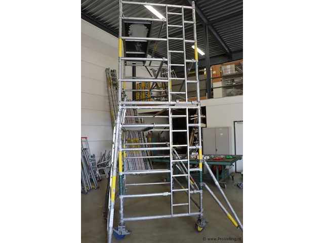 Youngman hi-way mobiele rolsteiger - afbeelding 6 van  13