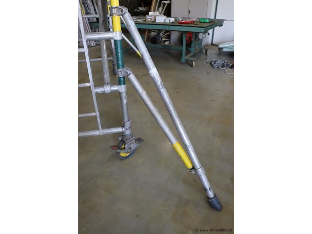 Youngman hi-way mobiele rolsteiger - afbeelding 14 van  15