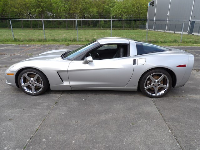 Youngtimer, chevrolet, corvette c6 ls2, grijs-metallic, 2007 - afbeelding 1 van  116