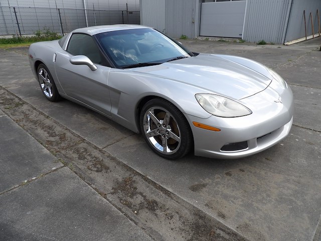 Youngtimer, chevrolet, corvette c6 ls2, grijs-metallic, 2007 - afbeelding 51 van  116