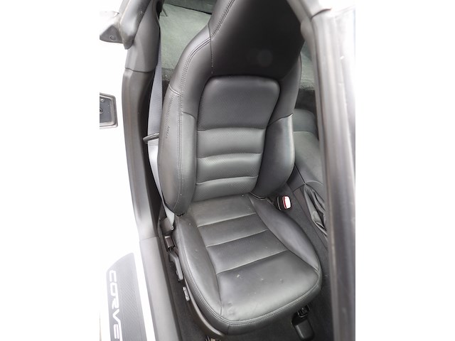 Youngtimer, chevrolet, corvette c6 ls2, grijs-metallic, 2007 - afbeelding 115 van  116