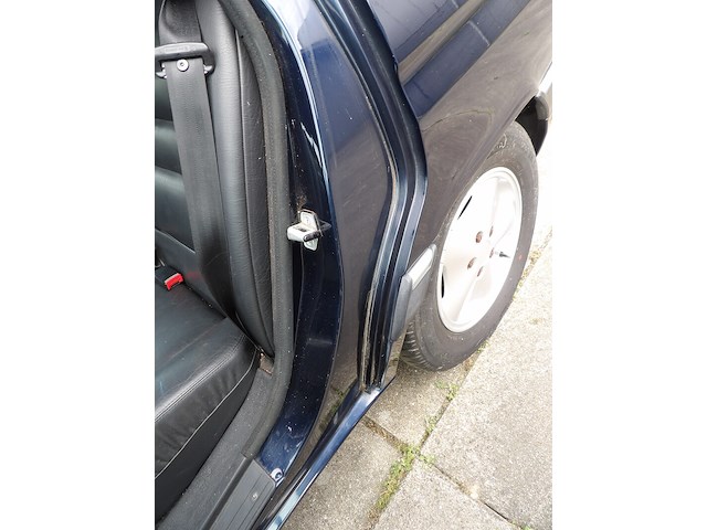 Youngtimer, citroën, xm, 3.0 v6 exclusive, blauw-metallic, 1995 - afbeelding 2 van  121
