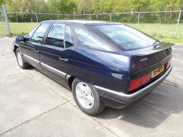Youngtimer, citroën, xm, 3.0 v6 exclusive, blauw-metallic, 1995 - afbeelding 85 van  121