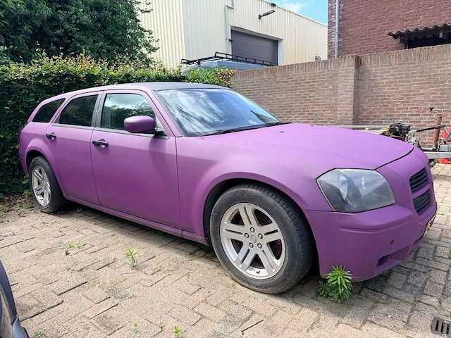 Youngtimer dodge magnum 3.5 v6 4x4 - afbeelding 3 van  8