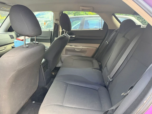 Youngtimer dodge magnum 3.5 v6 4x4 - afbeelding 8 van  8