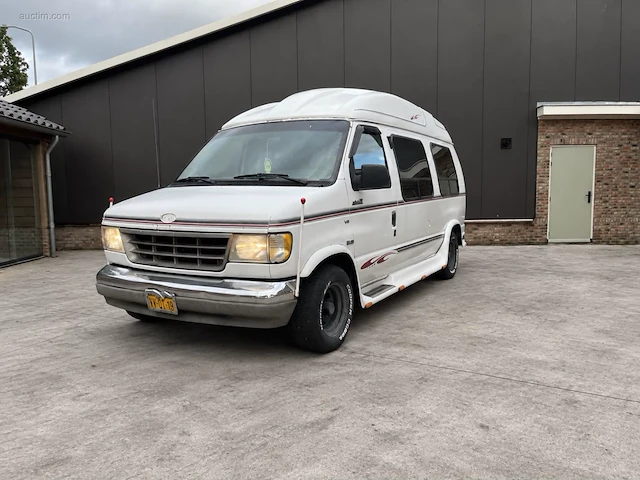 Youngtimer ford e150 - afbeelding 1 van  25