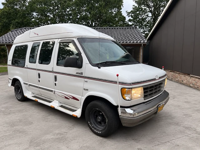 Youngtimer ford e150 - afbeelding 22 van  25