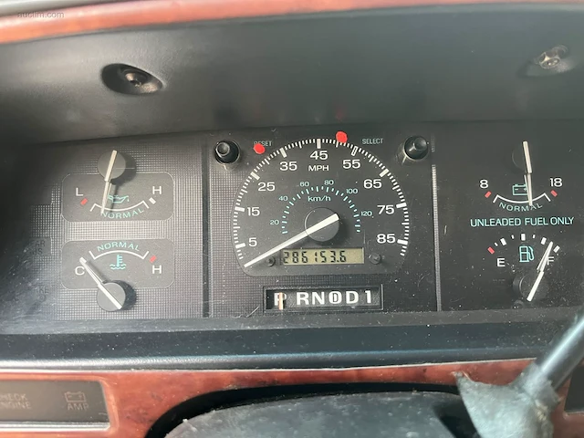 Youngtimer ford e150 - afbeelding 24 van  25