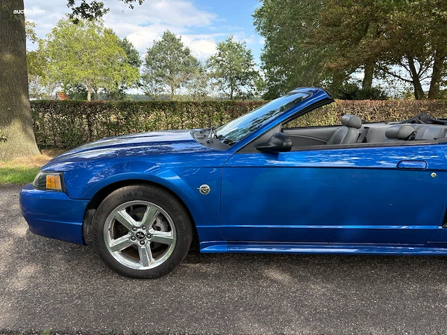 Youngtimer ford mustang - afbeelding 2 van  38