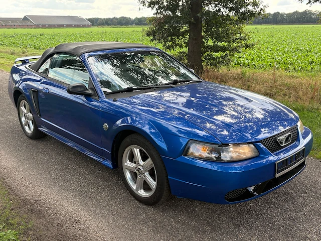 Youngtimer ford mustang - afbeelding 30 van  38