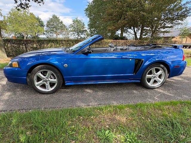 Youngtimer ford mustang - afbeelding 37 van  38