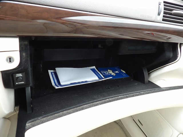 Youngtimer, lexus, ls, 460 president, blauw-metallic, 2009 - afbeelding 5 van  106