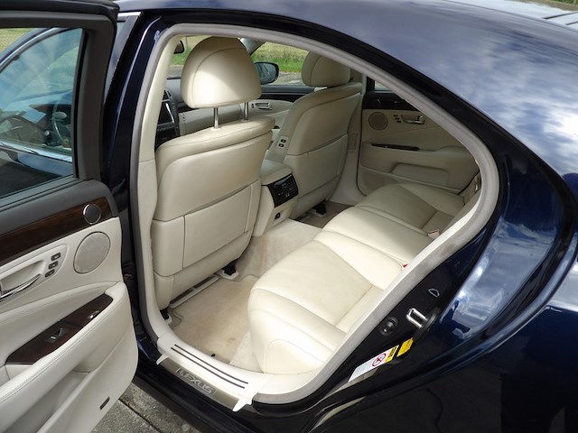 Youngtimer, lexus, ls, 460 president, blauw-metallic, 2009 - afbeelding 58 van  106