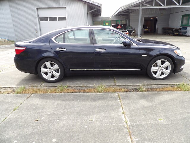 Youngtimer, lexus, ls, 460 president, blauw-metallic, 2009 - afbeelding 74 van  106