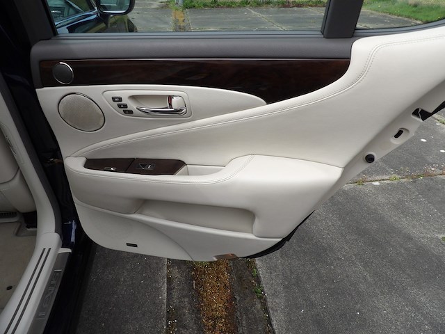 Youngtimer, lexus, ls460, 460 president, blauw-metallic, 2009 - afbeelding 75 van  106