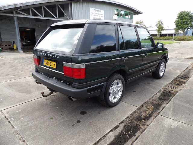 Youngtimer, range rover, lp p38 4.6 v8, groen-metallic, 1995 - afbeelding 3 van  53