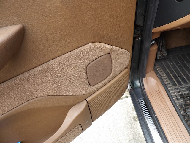 Youngtimer, range rover, lp p38 4.6 v8, groen-metallic, 1995 - afbeelding 18 van  53