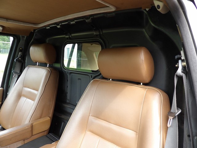 Youngtimer, range rover, lp p38 4.6 v8, groen-metallic, 1995 - afbeelding 24 van  53
