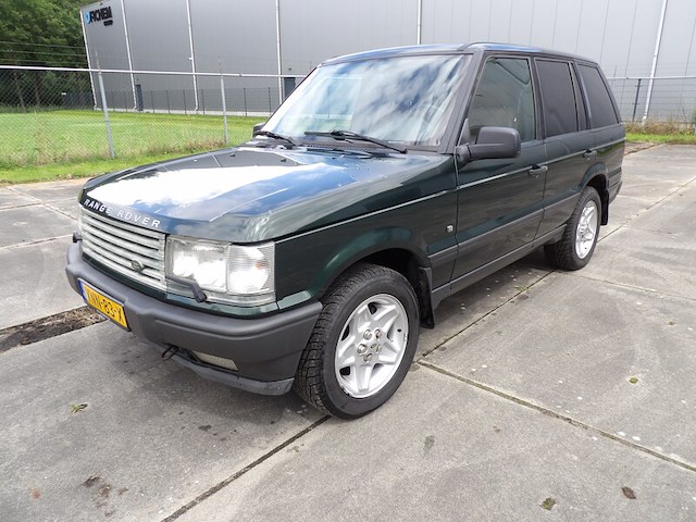 Youngtimer, range rover, lp p38 4.6 v8, groen-metallic, 1995 - afbeelding 51 van  53