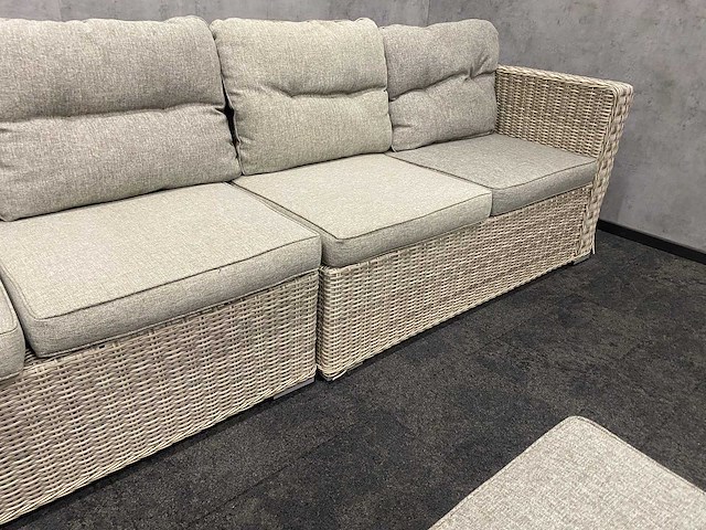 Your own living - kunststof rotan tuinset met kussens - afbeelding 17 van  18