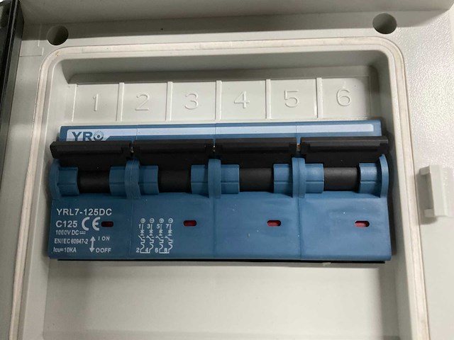 Yrl7-125dc - hoofdschakelaar - afbeelding 3 van  4