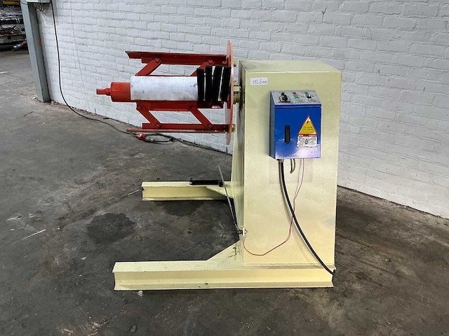 Ys - 380-1 - decoiler - afbeelding 2 van  5