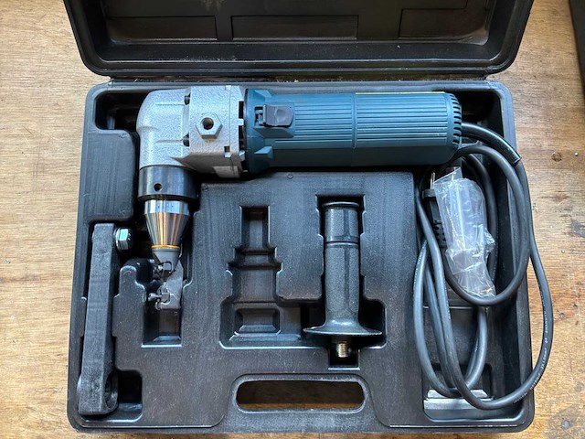 Yt-200e metaal knipmachine - afbeelding 2 van  3