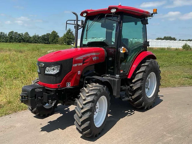 Yto nmf704c vierwielaangedreven landbouwtractor - afbeelding 1 van  53
