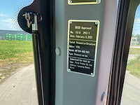 Yto nmf704c vierwielaangedreven landbouwtractor - afbeelding 20 van  52