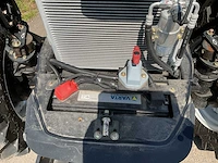 Yto nmf704c vierwielaangedreven landbouwtractor - afbeelding 51 van  52