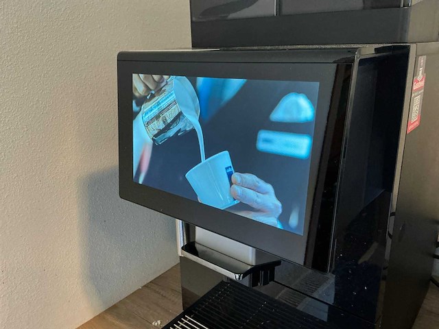 Yunio koffie- & espressomachines - afbeelding 2 van  7