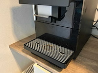 Yunio koffie- & espressomachines - afbeelding 3 van  7
