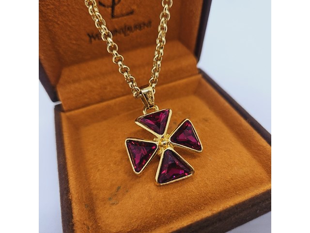 Yves saint laurent dikke goldplated collier met robijn stijl pendant - afbeelding 1 van  8
