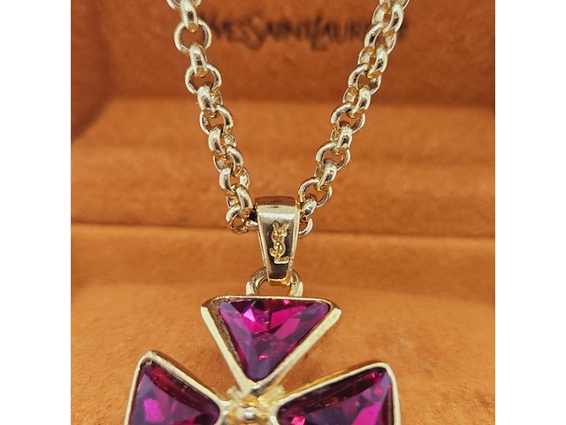 Yves saint laurent dikke goldplated collier met robijn stijl pendant - afbeelding 4 van  8